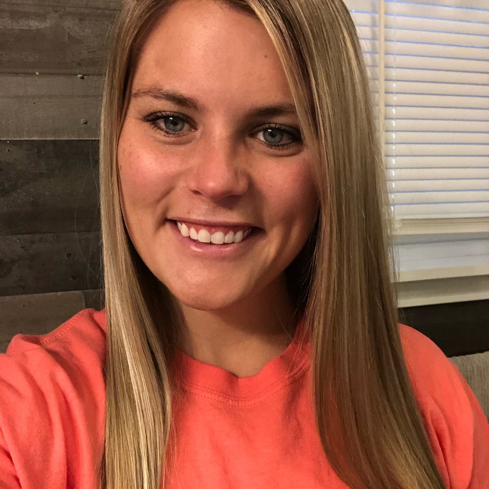 Meet your Posher, Abby